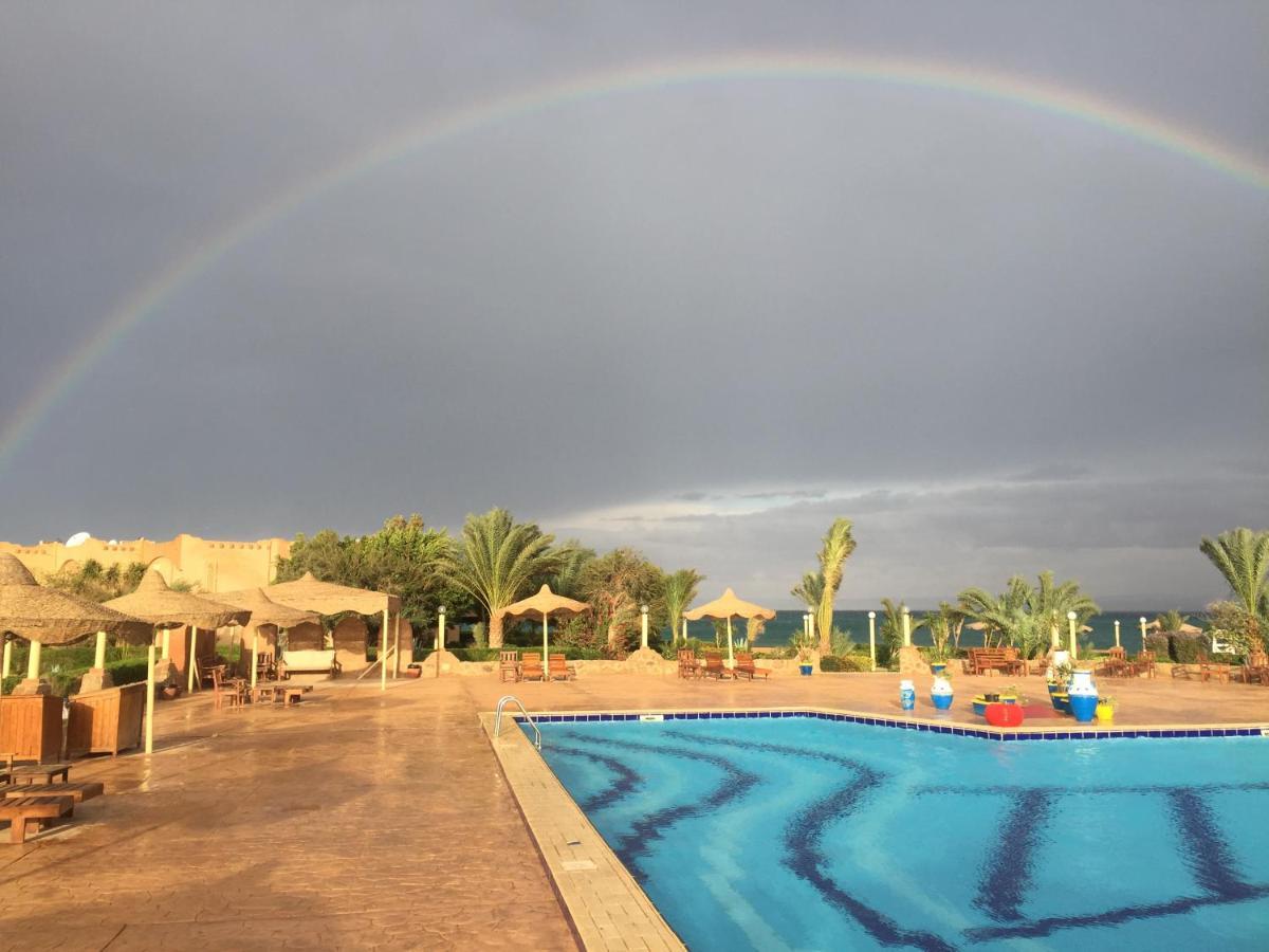 Fanar Hotel Ajn-Szuhna Kültér fotó