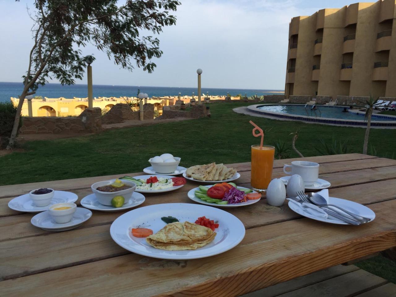 Fanar Hotel Ajn-Szuhna Kültér fotó